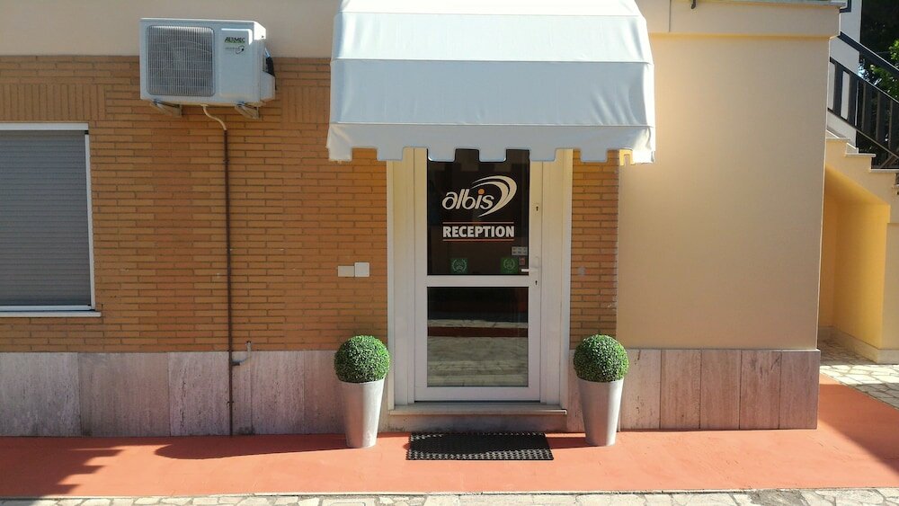 Фото Albis Rooms Guest House