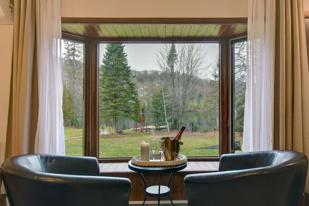 Фото Hotel Le Petit Lac