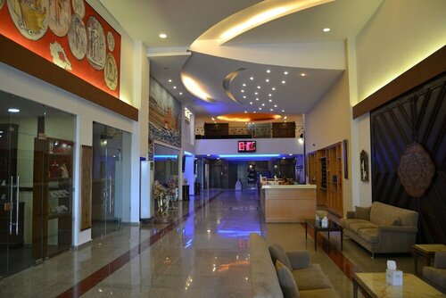 Гостиница Platinum Hotel в Суре