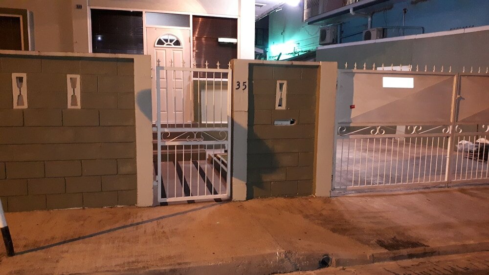 Фото Woodbrook on the Avenue