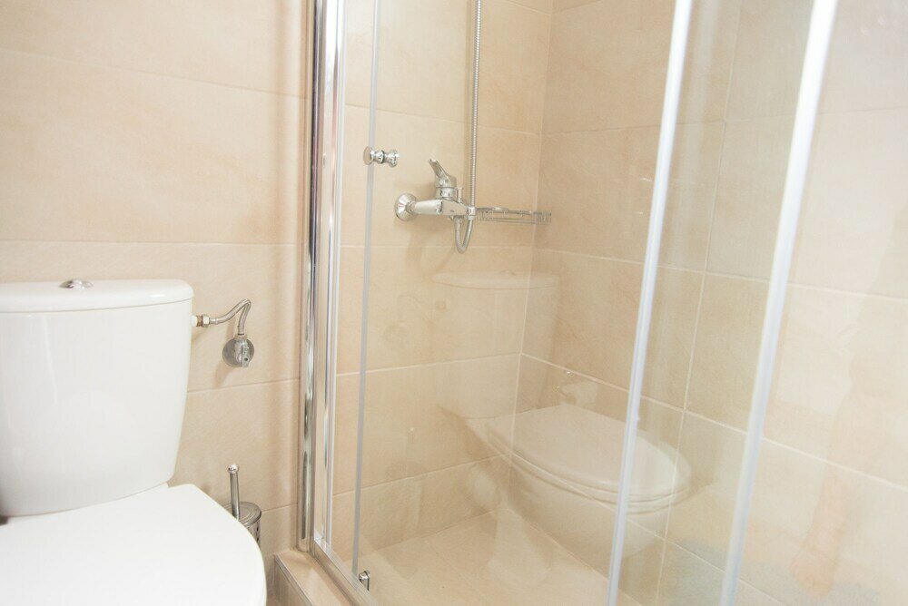 Фото Angelica-Sea & Mountain View at a Sunny Retreat