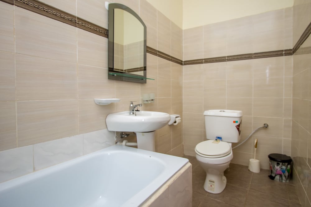 Фото Kanfi Hotel