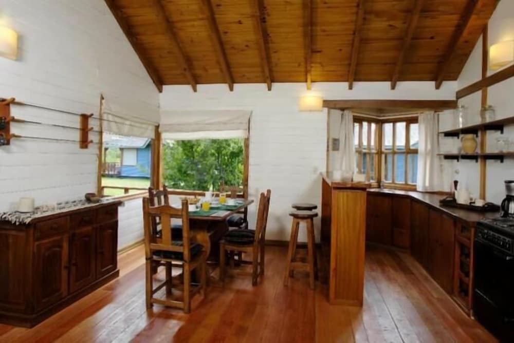 Фото Spring Creek Lodge