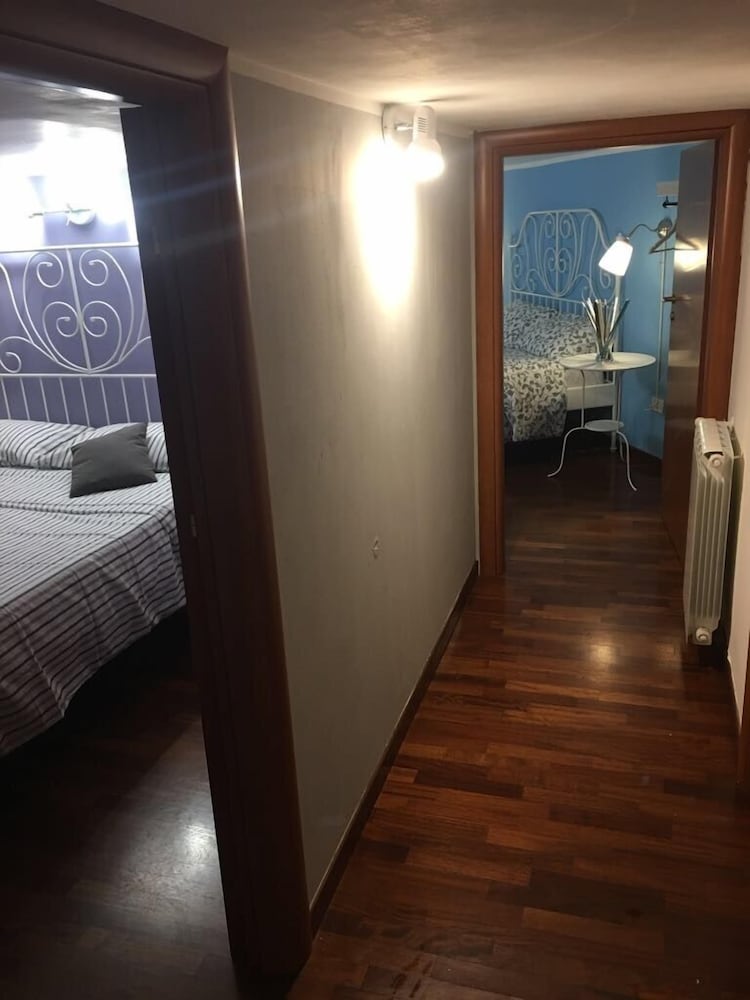 Фото Locami Holiday&Rooms Jolanda Suite