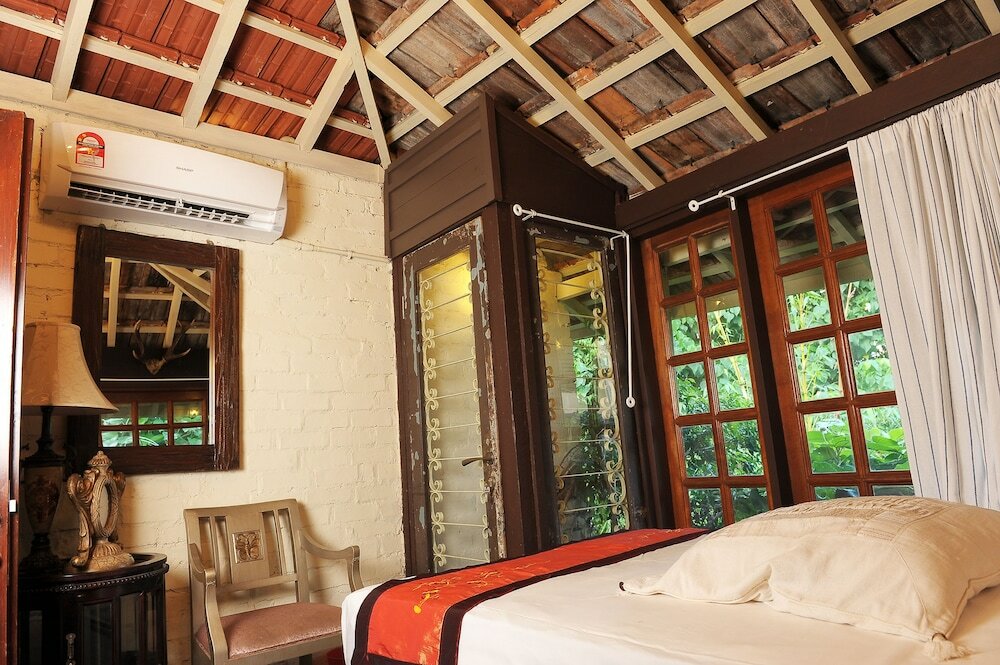 Фото Ellina's Staycation Classic House Kl