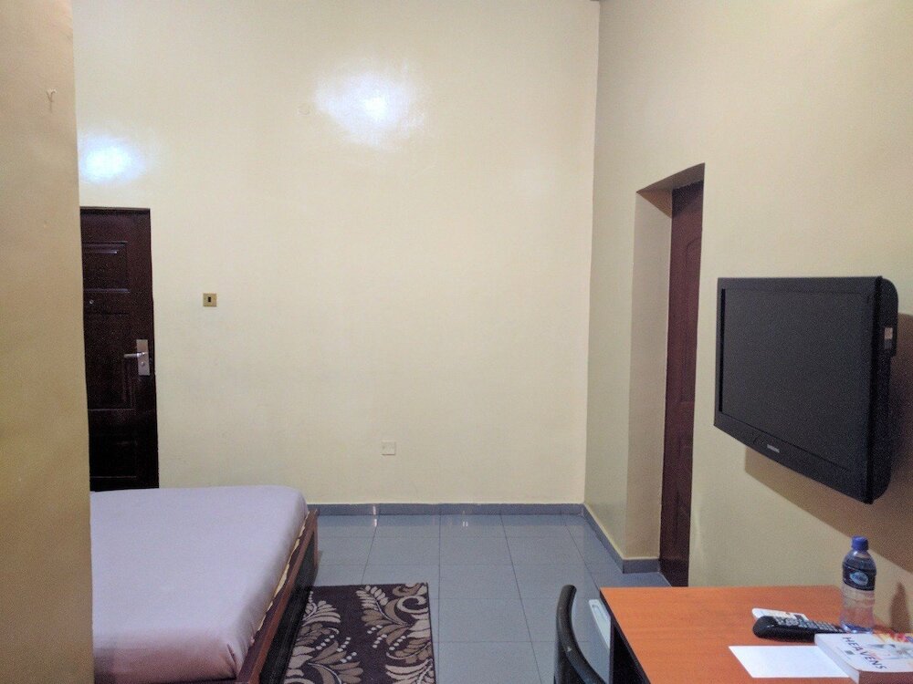 Фото White House Hotel & Conference