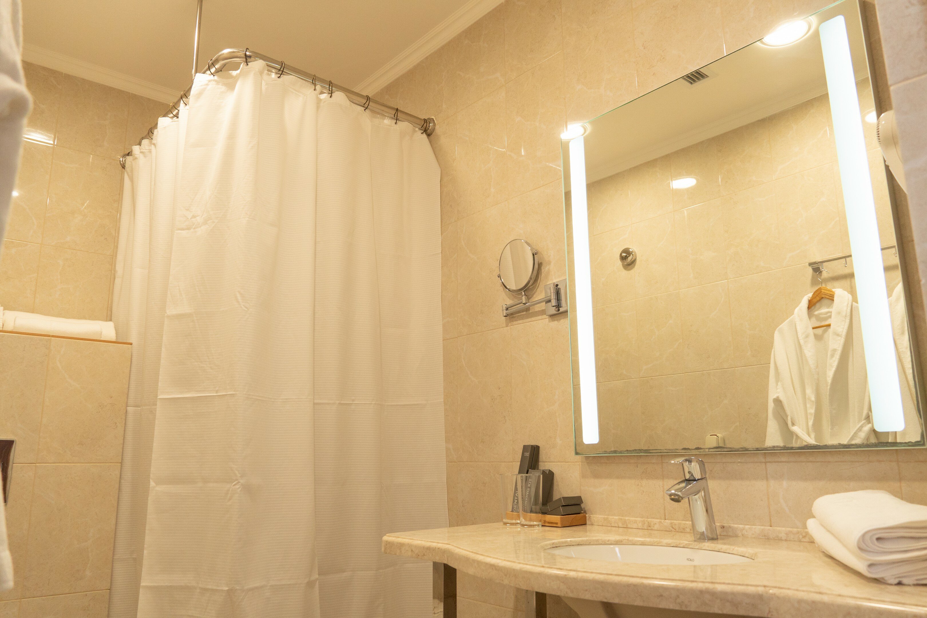 Фото Central City