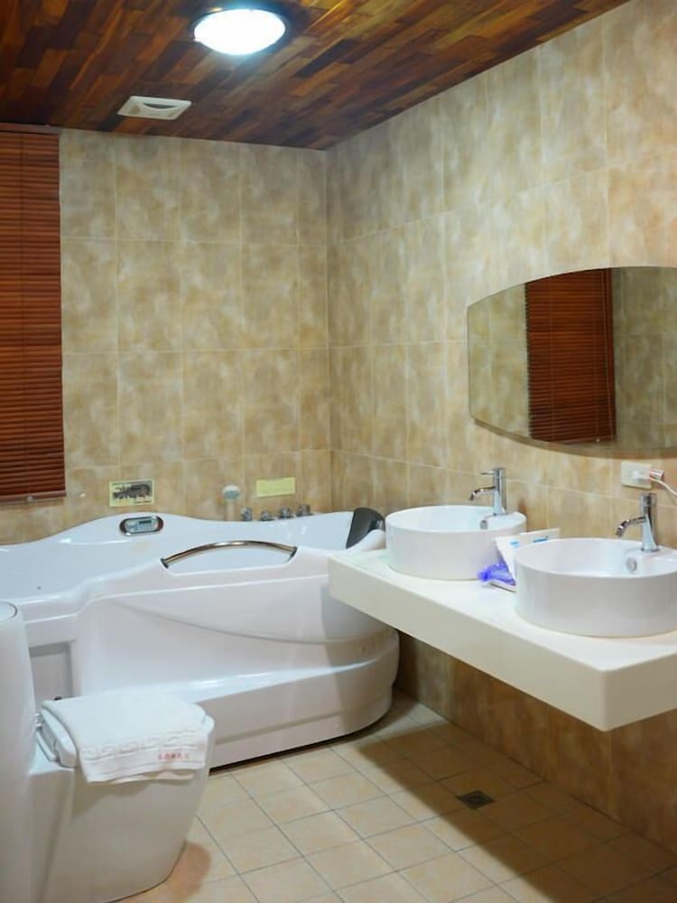 Фото Cao Ling Jiao Villa