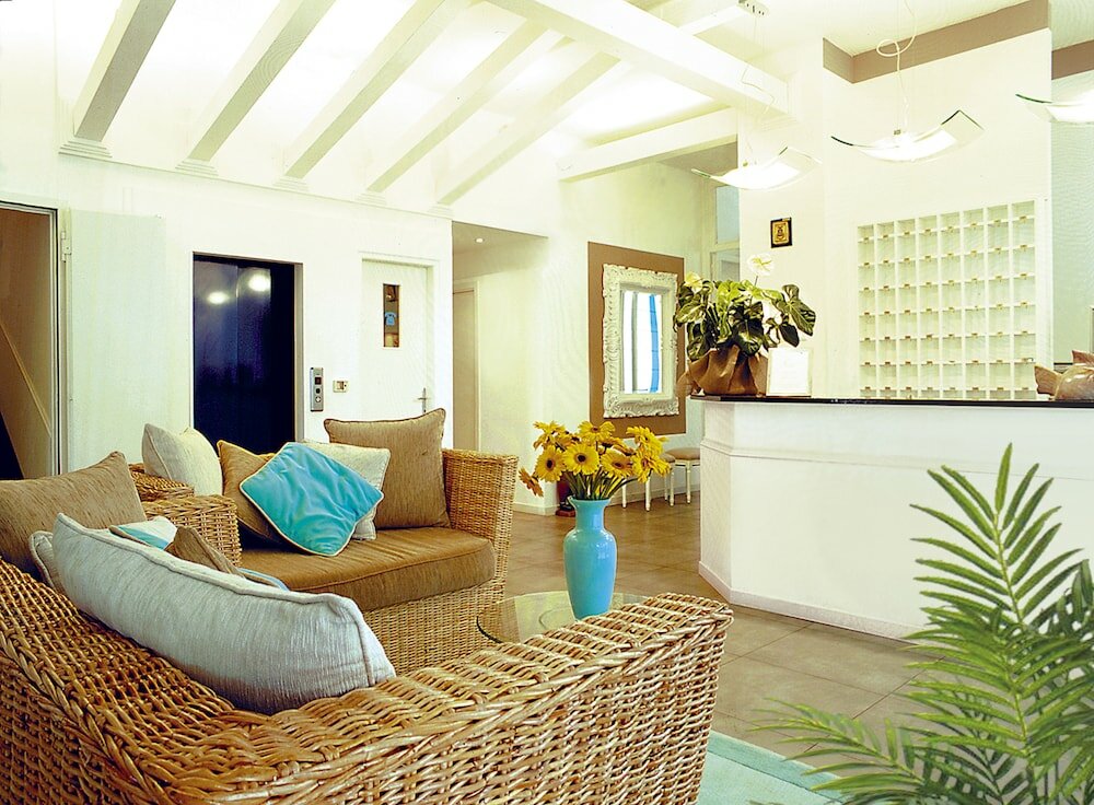 Фото Hotel Manila