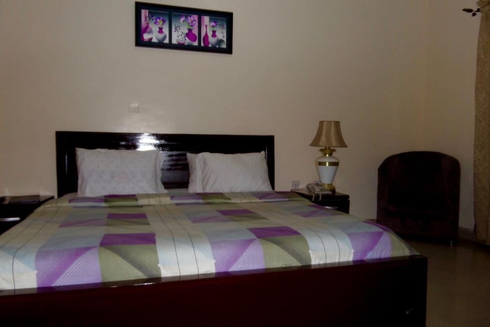 Фото Aes Luxury Apartments