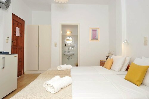 Гостиница Rallis Apartments