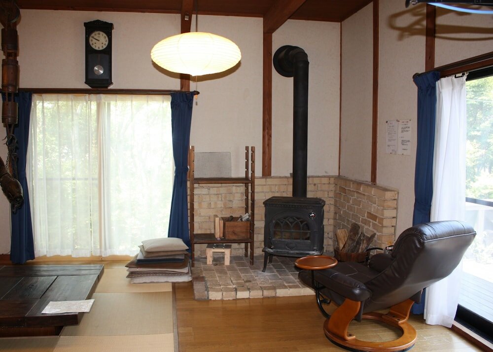 Фото Kogen no Bessou Irohanihohetou