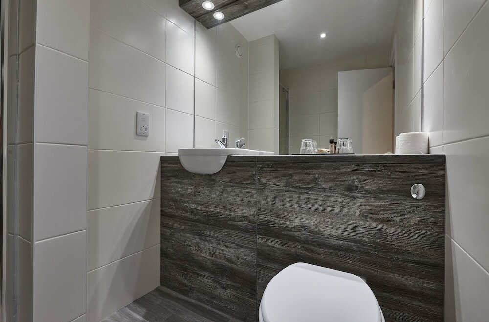 Фото The Willows Training Centre