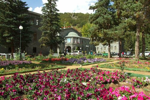 Гостиница Armenia Wellnes & SPA Hotel в Джермуке