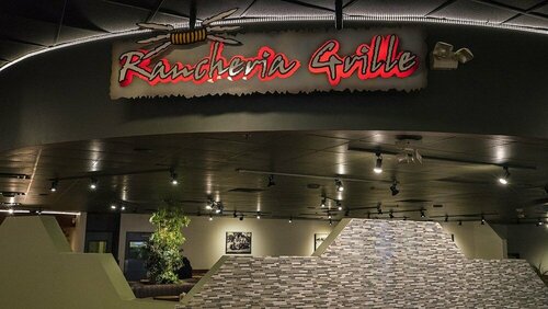 Гостиница Robinson Rancheria Resort and Casino