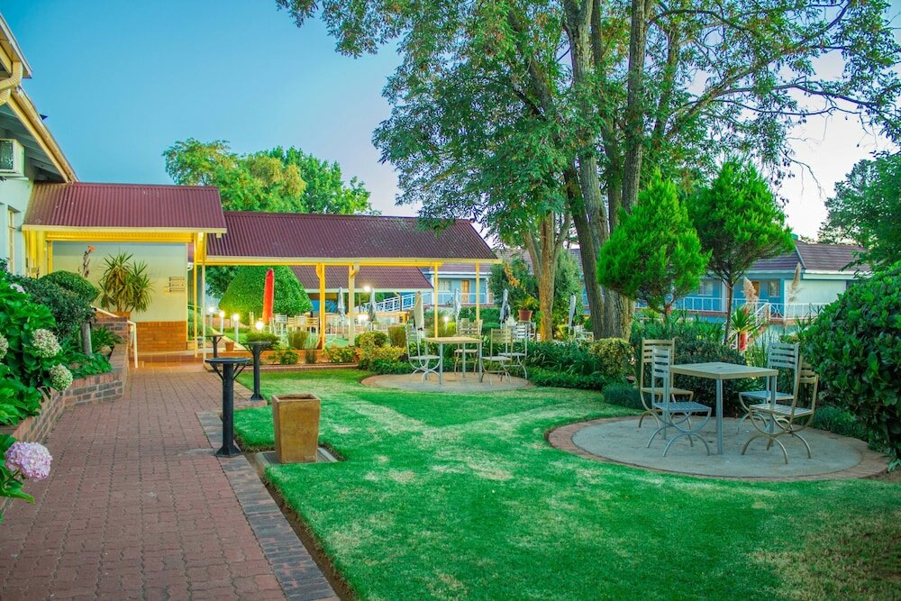 Фото Blue Mountain Inn