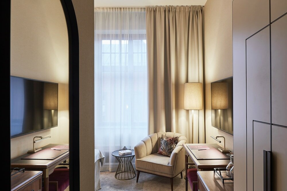 Фото Bank Hotel, a member of Small Luxury Hotels of The World