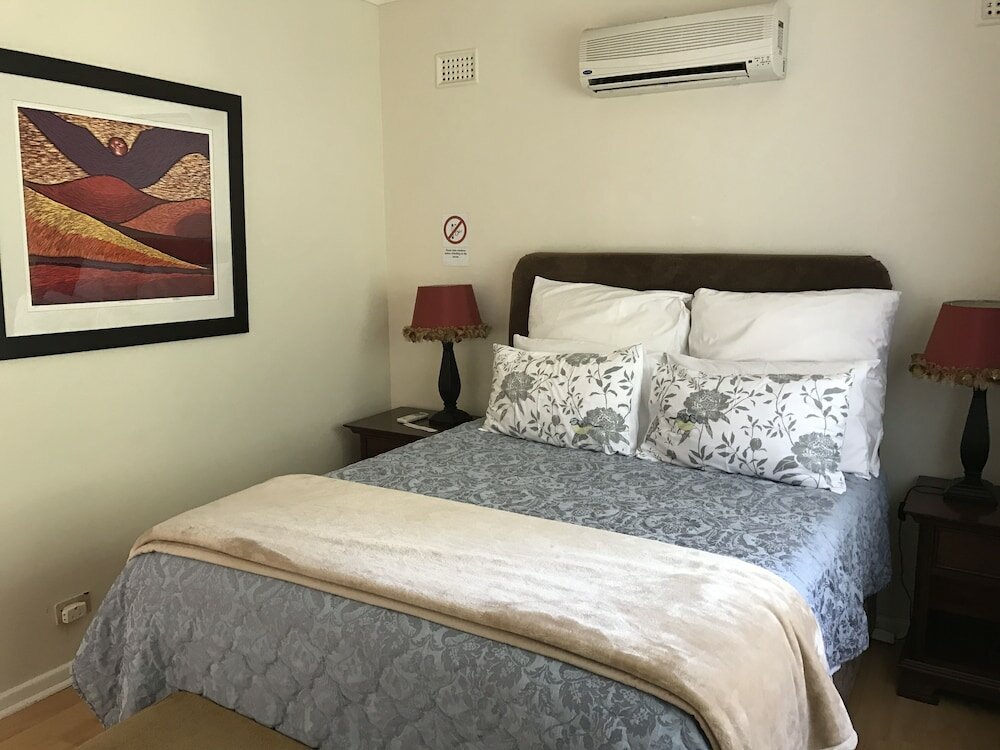 Фото Edens Guest House