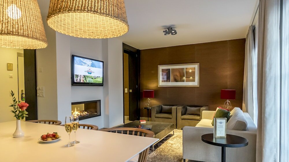 Фото Romantik Hotel Schweizerhof