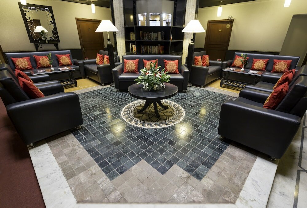 Фото отеля 1