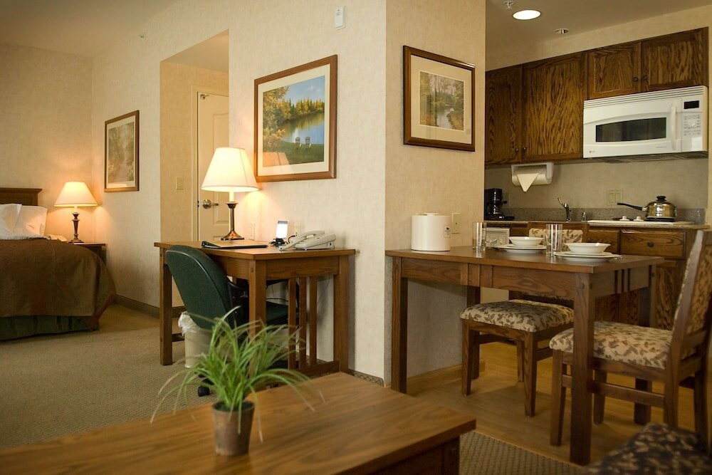 Фото Homewood Suites by Hilton Bakersfield