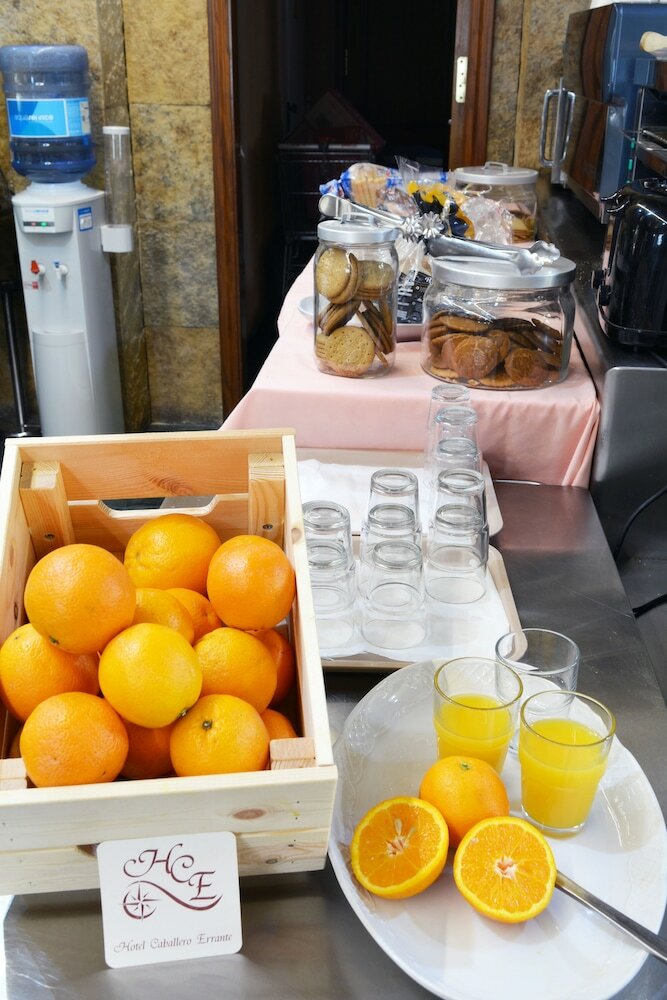 Фото Hotel Caballero Errante