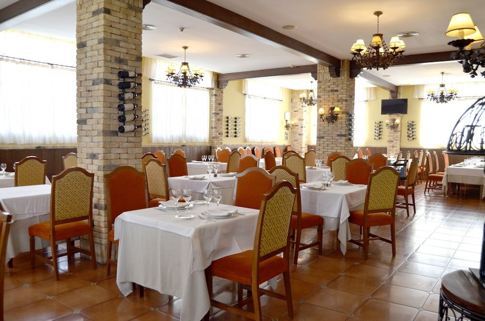 Фото Hotel Lasa Sport