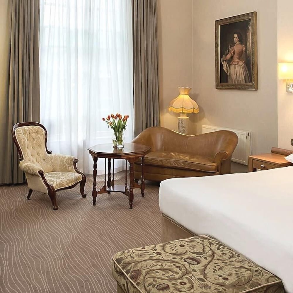 Фото Albany House