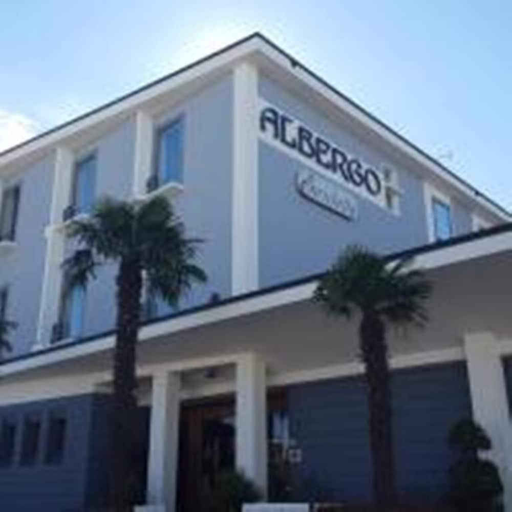 Фото Hotel Enrichetta