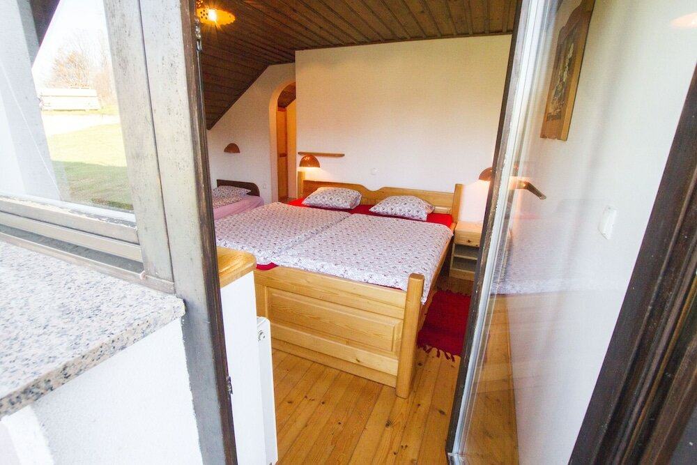 Фото Tourist Farm Pri Martinovih