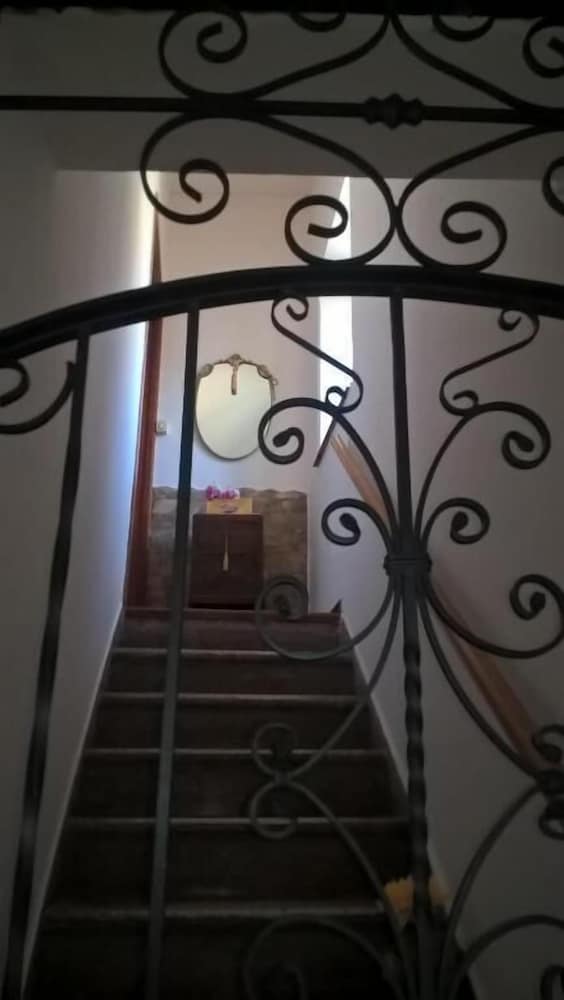 Фото La Dea Bendata