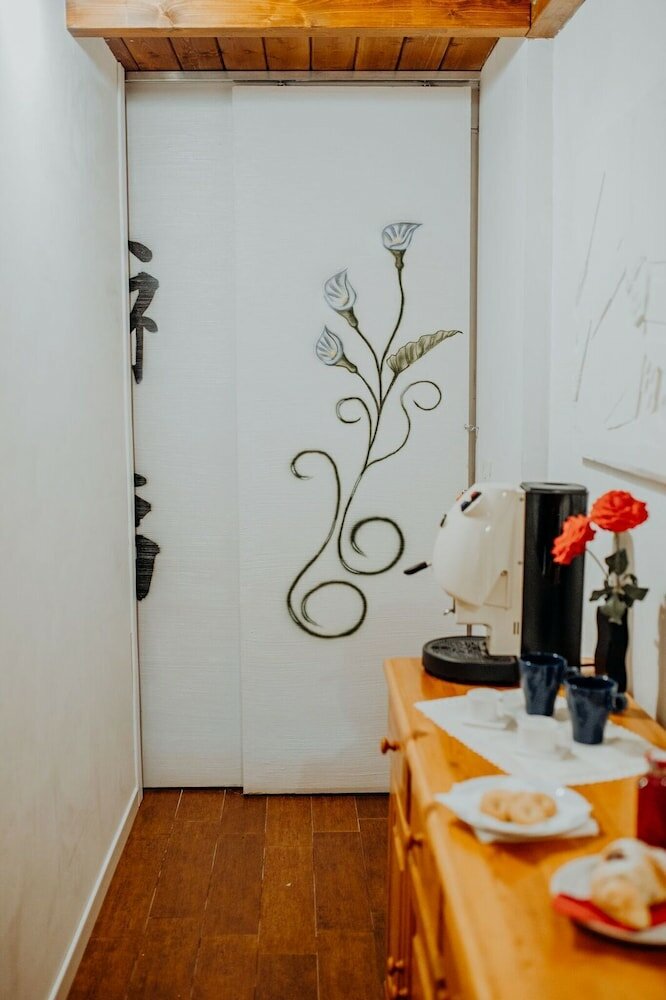 Фото Stone House