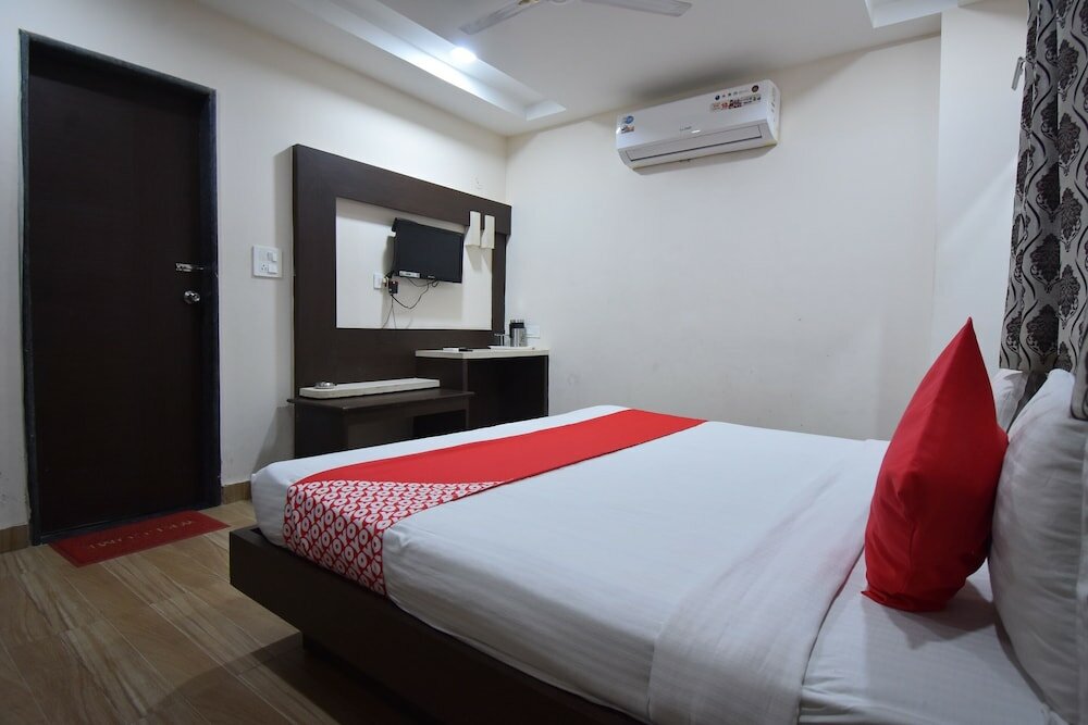 Фото Oyo 60291 Hotel Siddhi Vinayak
