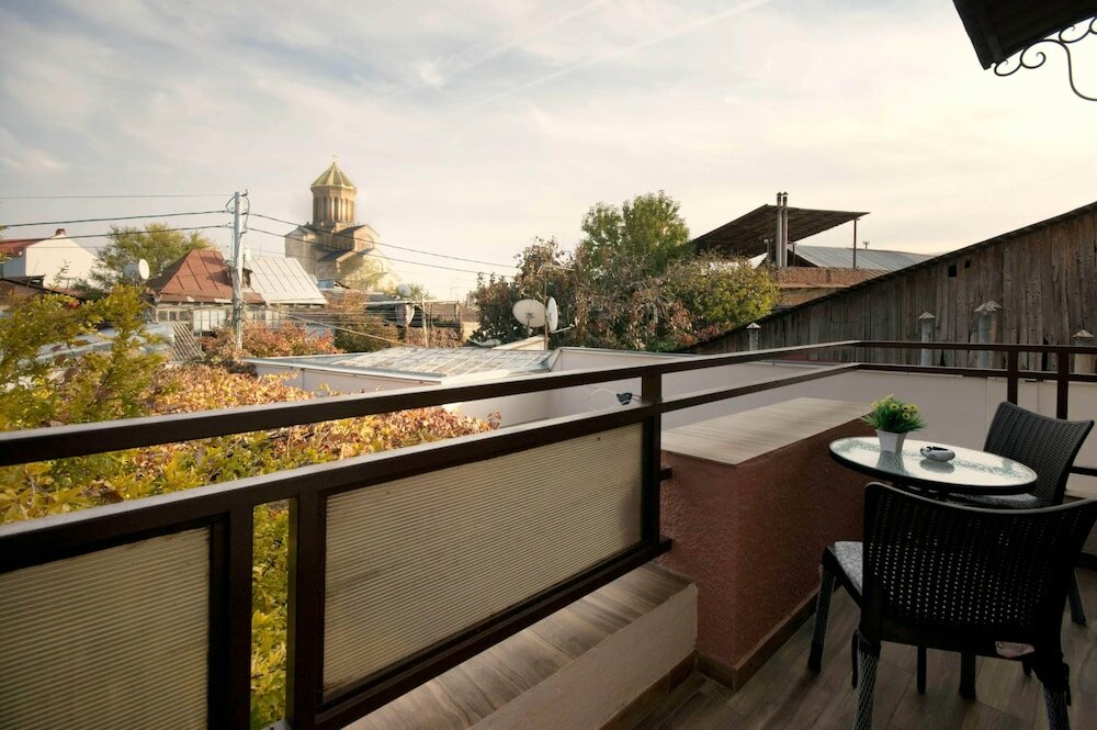 Фото Hotel Livin