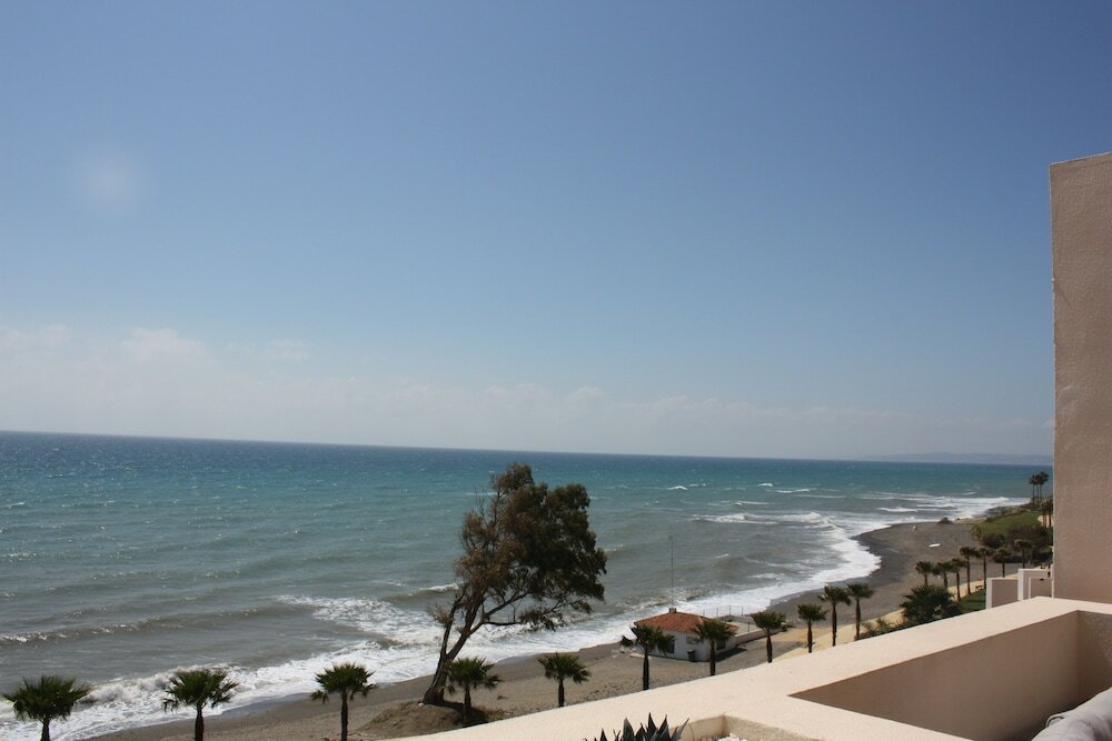 Фото Frontline Penthouse With Private Pool