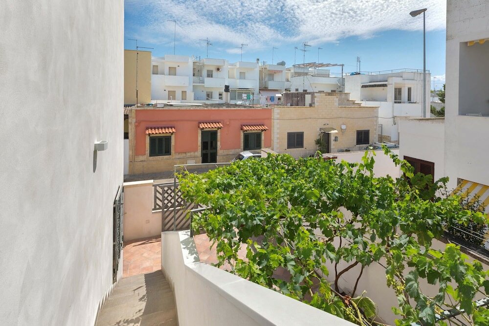 Фото Dodger House