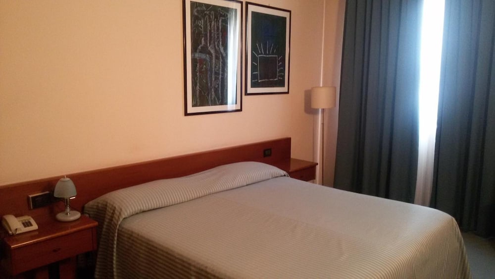 Фото Hotel Centrale