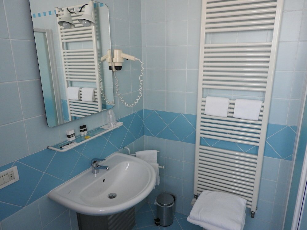 Фото Hotel Centrale