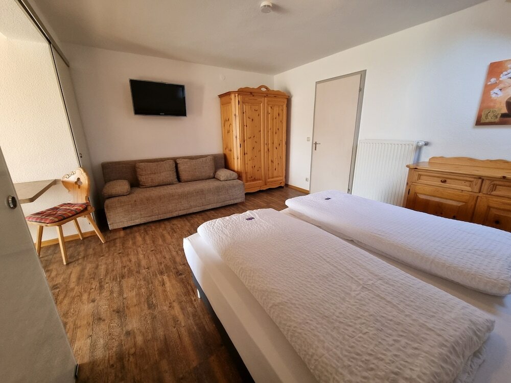 Фото Ferienwohnungen am Buchbrunnen