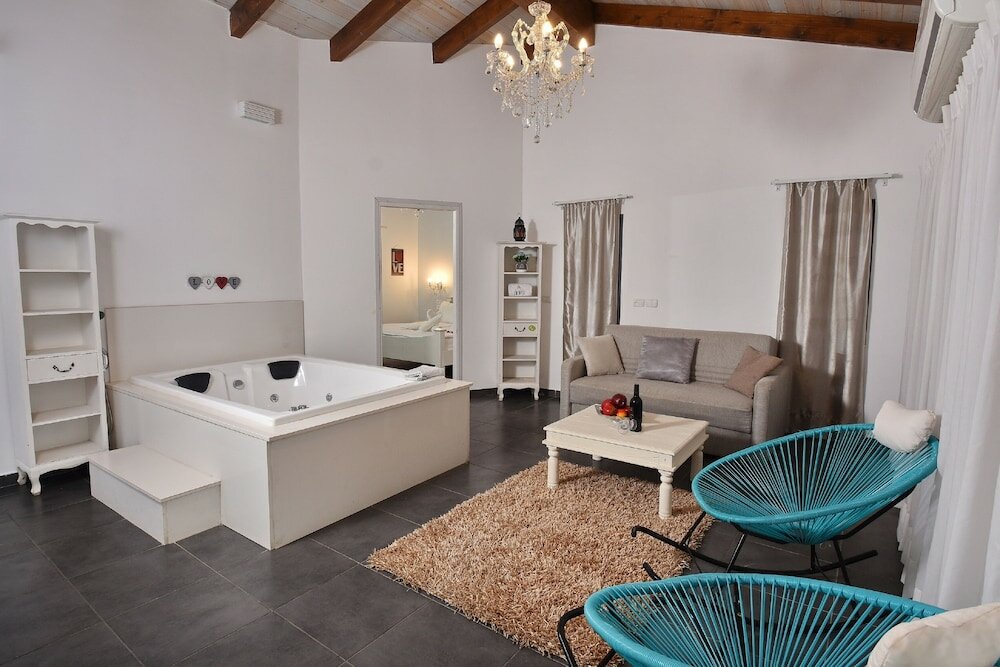 Фото Niflaot Hagolan