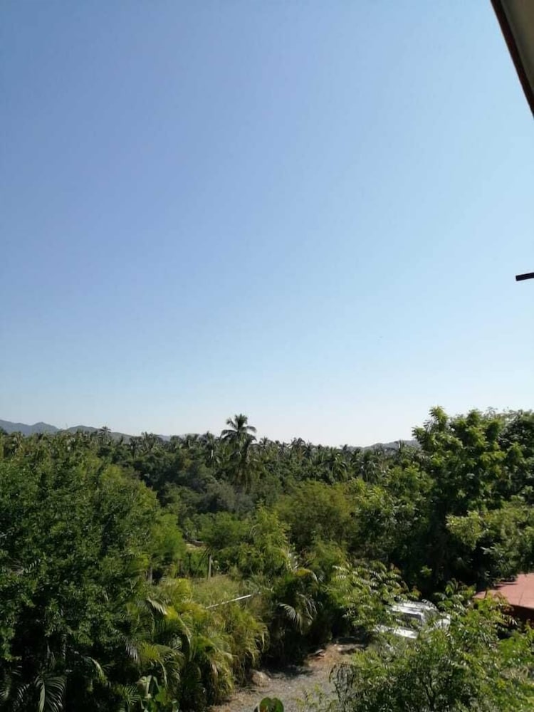 Фото El Cihualteco Hotel Restaurante Bar