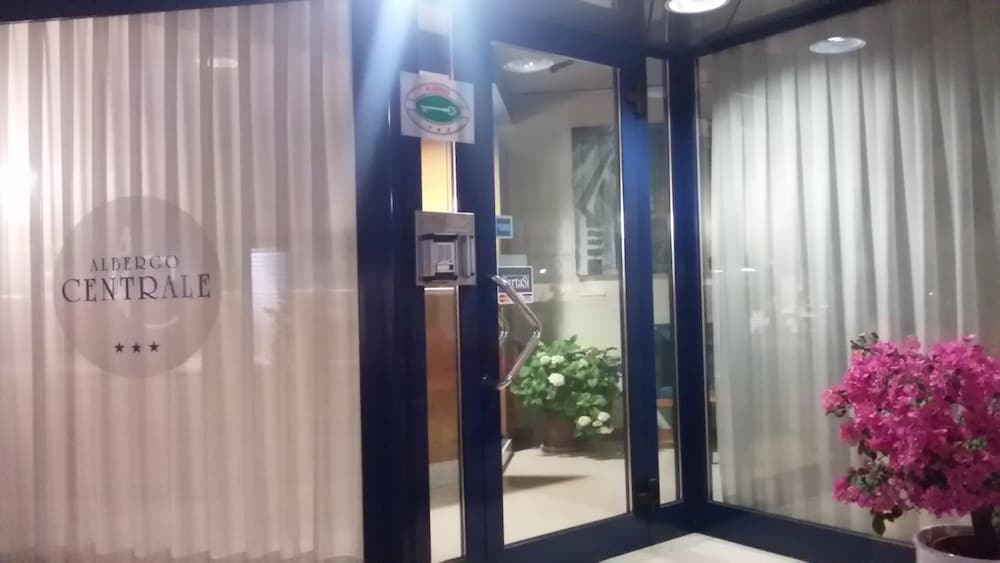 Фото Hotel Centrale