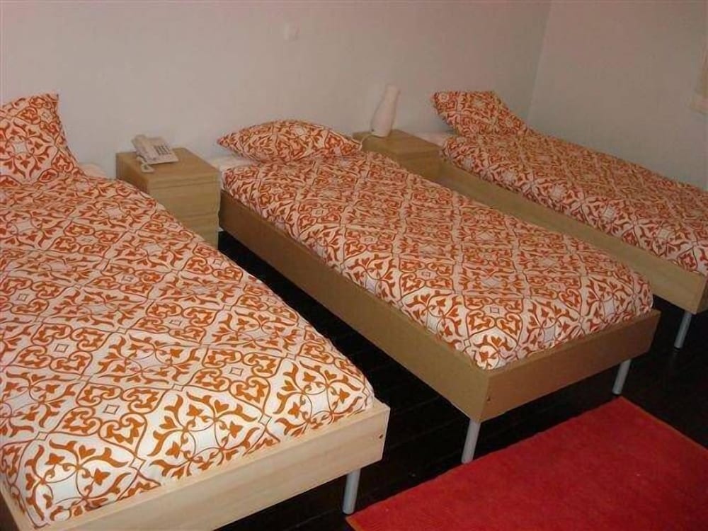 Фото Hostal Pizarro