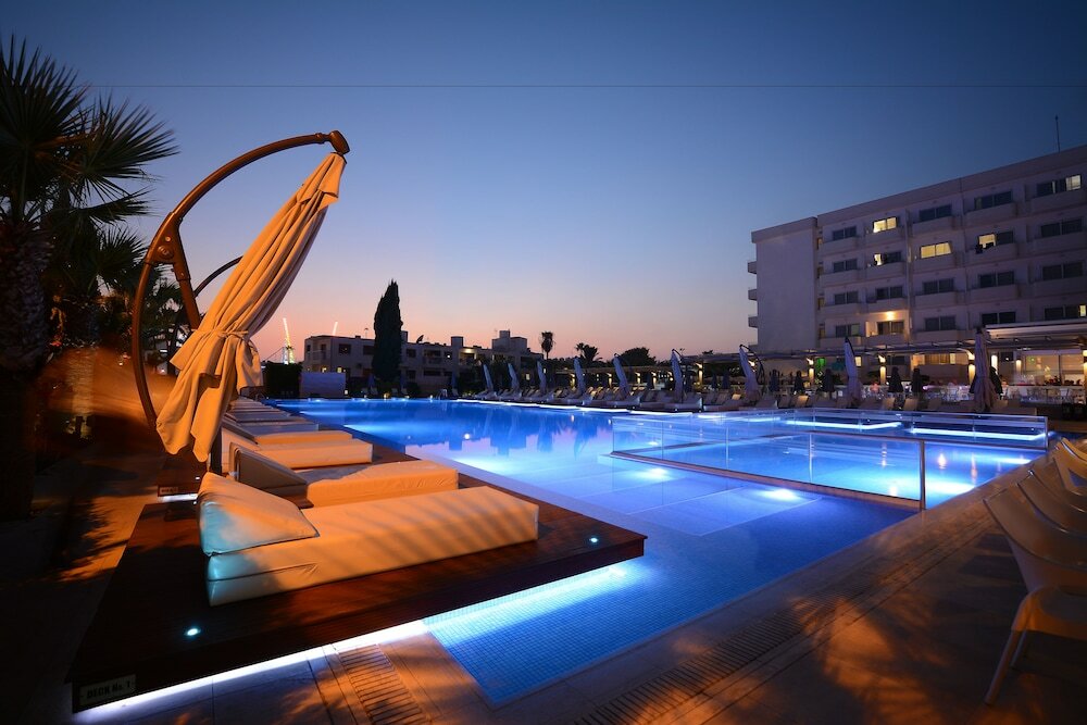 Фото Nestor Hotel