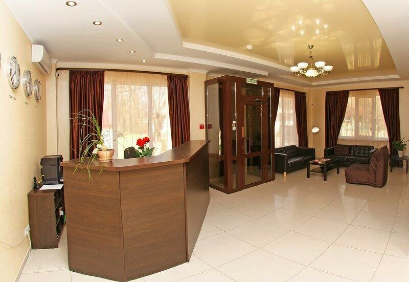 Фото отеля 2