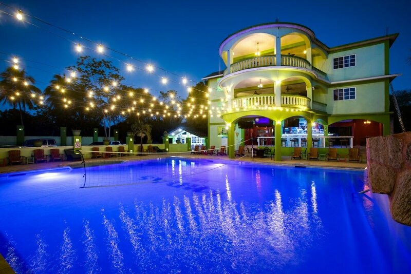 Гостиница Midas Belize в Сан-Игнасио