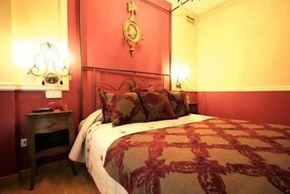 Фото Los Braseros Hotel