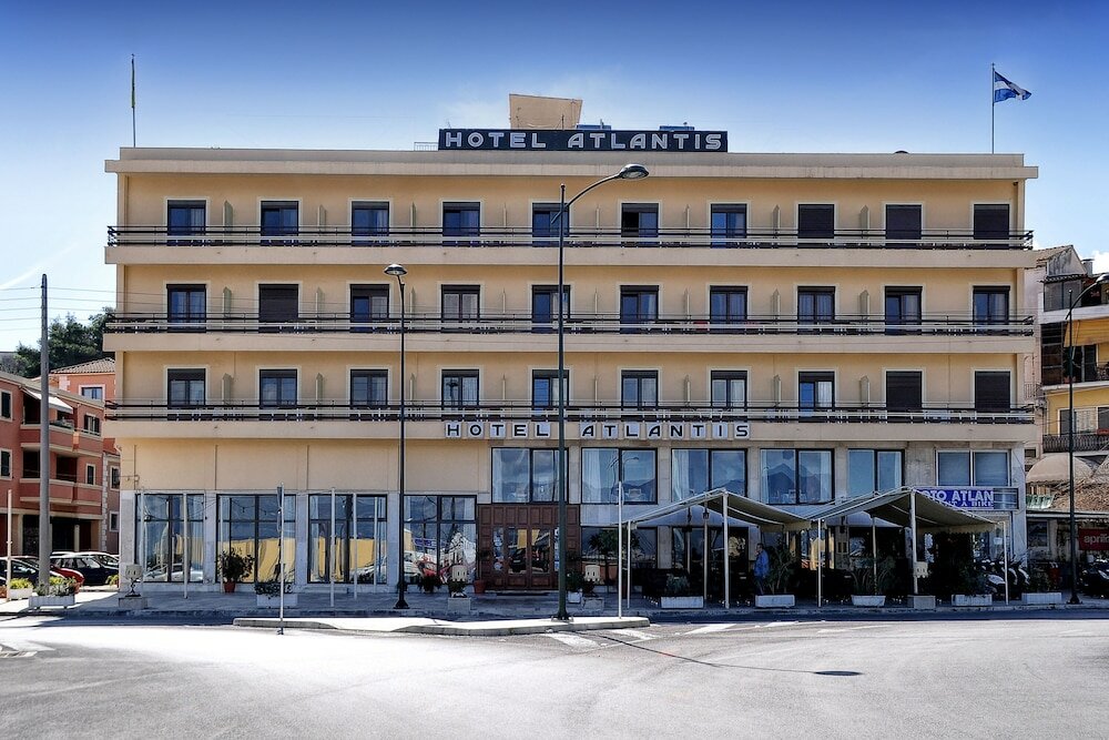 Фото отеля 1