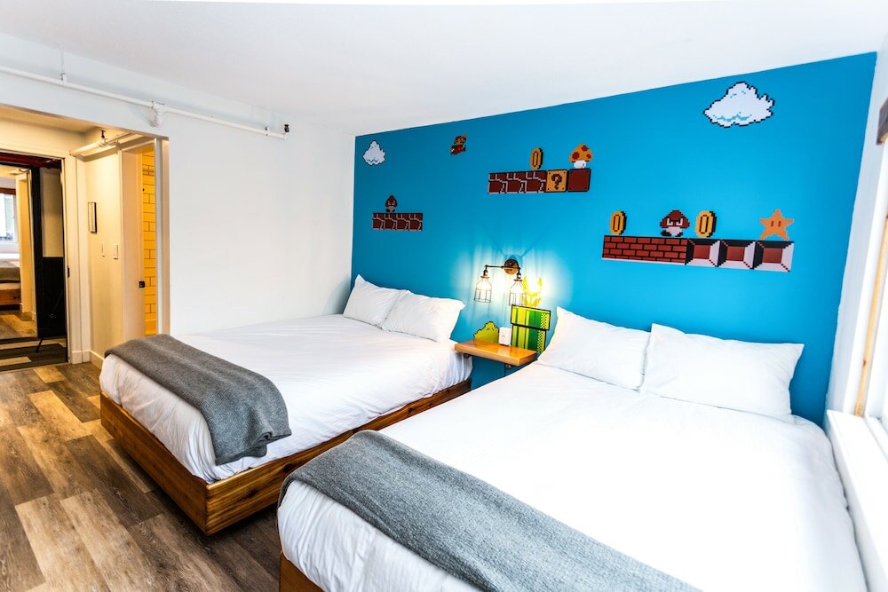 Фото Crash Hotel Squamish