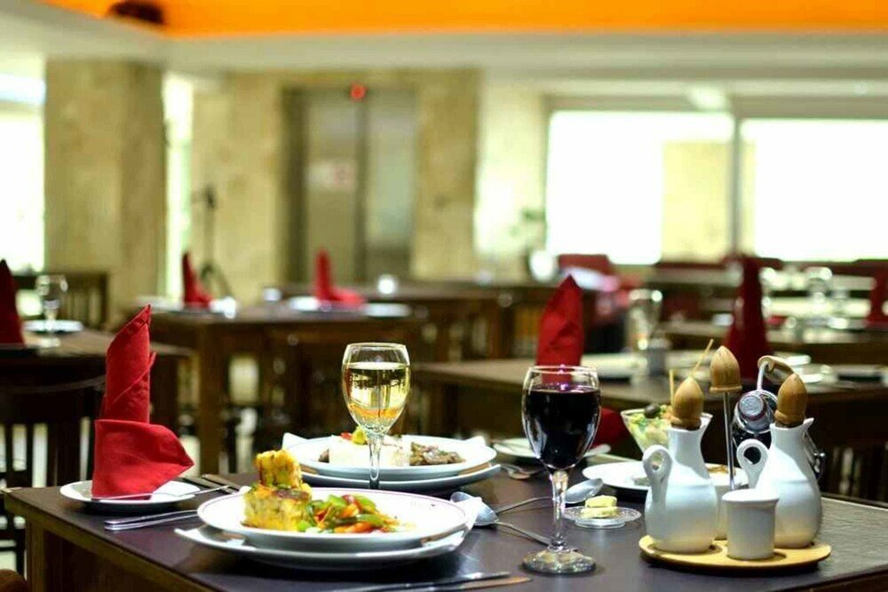 Фото Hotel Terrano Concepcion